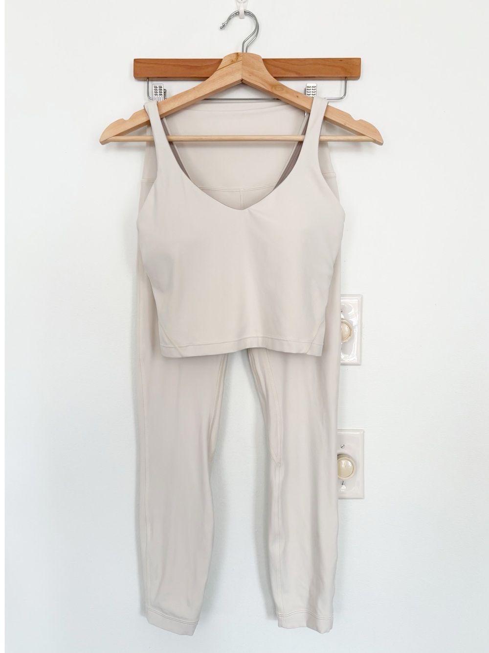 Lululemon || Align Set Tank Leggings Nulu Light Ivory 6 Top 4 Bottom